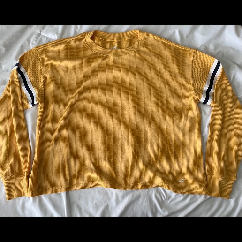 Hollister yellow sweater